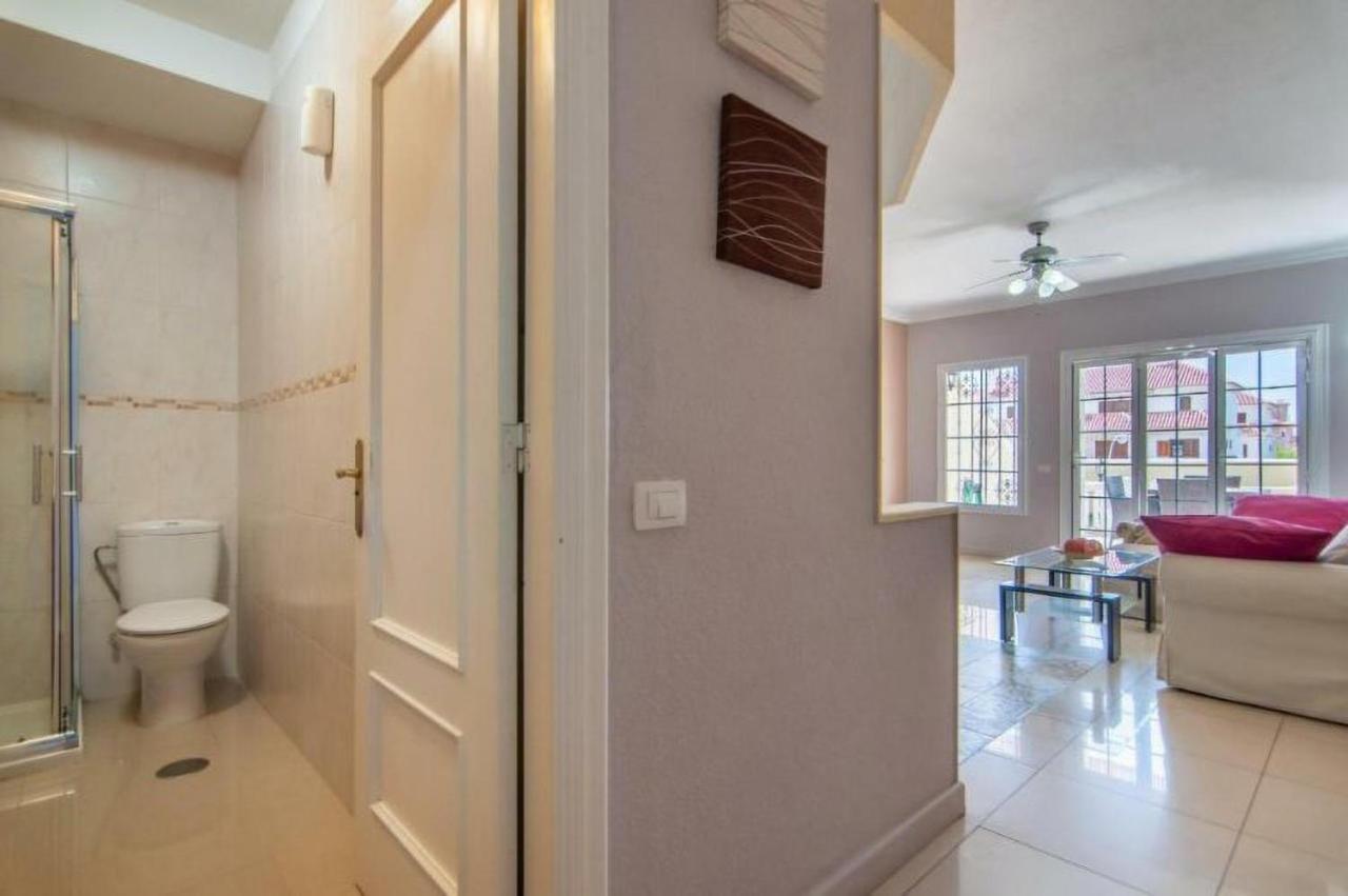 1 Bedroom Cristianos Vistas